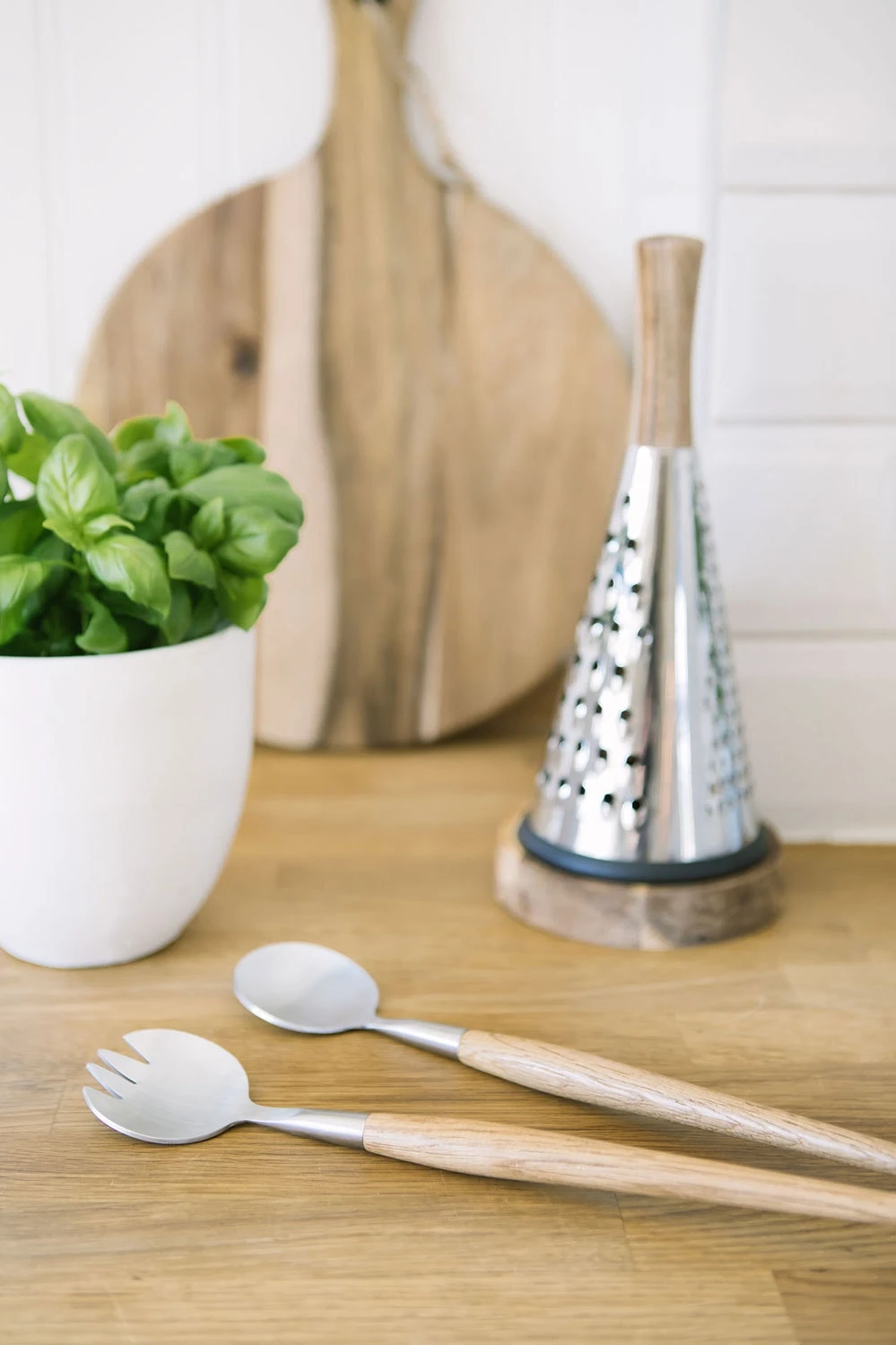 Dorre Rita Grater, Stainless Steel/Acacia Wood 2 Dorre Rita Grater, Stainless Steel/Acacia Wood - Afbeelding 2