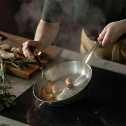 Fiskars All Steel Pure Koekenpan, 24 Cm -Keukengerei Aanbiedingen fiskars all steel pure koekenpan 8