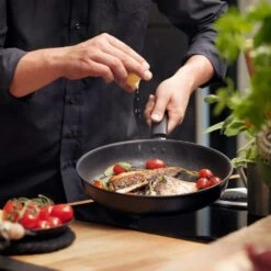 Fiskars Hard Face Frying Pan, 28 Cm -Keukengerei Aanbiedingen fiskars hard face frying pan 30