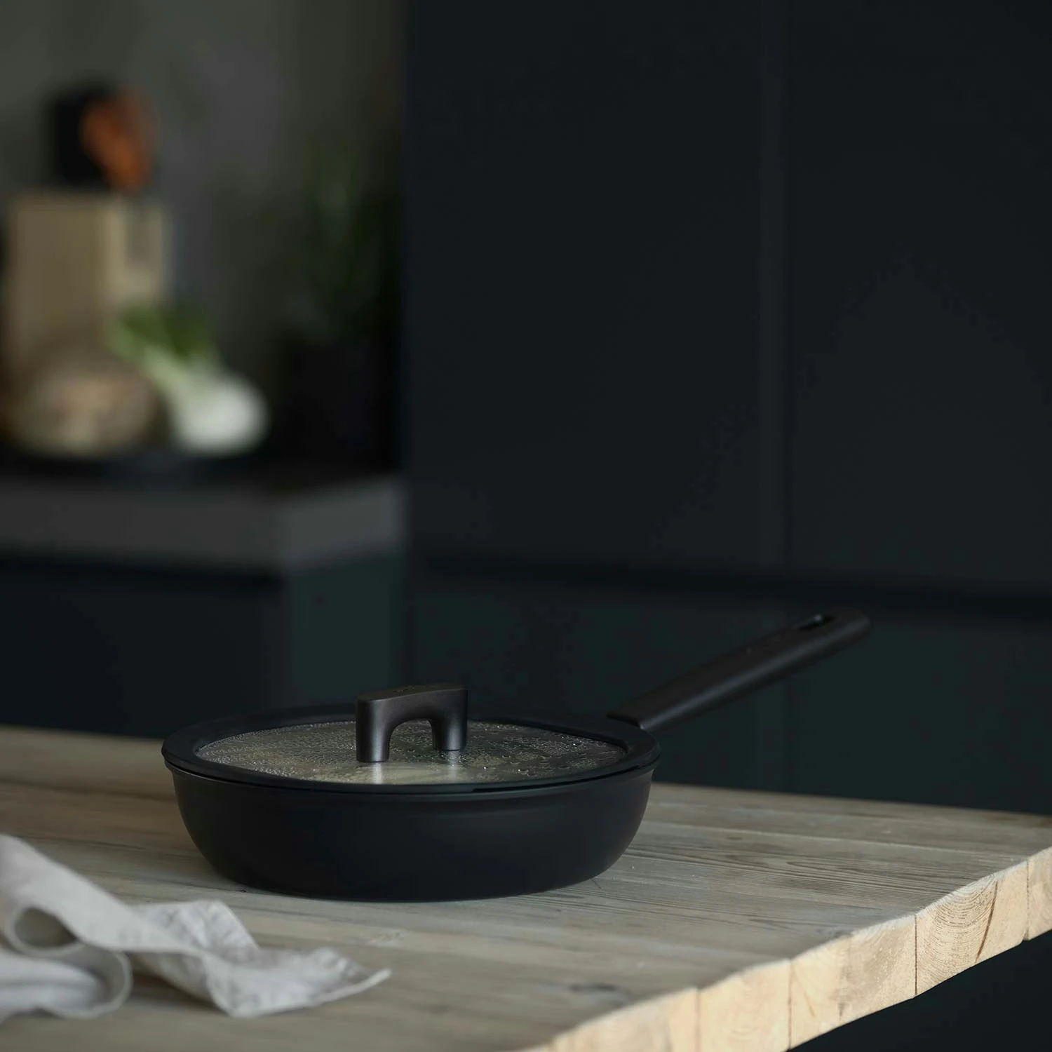 Fiskars Hard Face Saute Pan, 26 Cm 2 Fiskars Hard Face Saute Pan, 26 Cm - Afbeelding 2