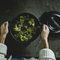 Fiskars Norden Casserole 4L, Black Cast Iron -Keukengerei Aanbiedingen fiskars norden casserole cast iron 9