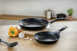 Kitchen Craft Koekenpan 2 Stuks, 20 Cm & 28 Cm 5 Kitchen Craft Koekenpan 2 Stuks, 20 Cm & 28 Cm -Keukengerei Aanbiedingen kitchen craft frying pan 2 pieces 20 cm 28 cm 0
