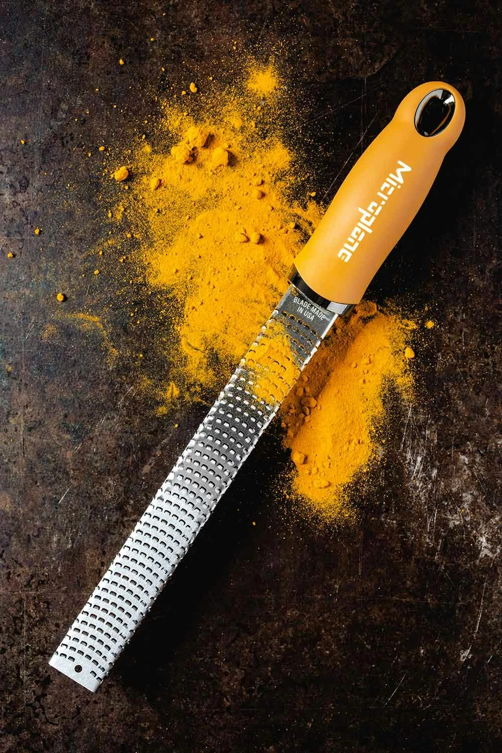 Microplane Premium Classic Zesteur, Donkergeel 5 Microplane Premium Classic Zesteur, Donkergeel - Afbeelding 5