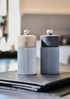 Peugeot Line Zoutmolen 12 Cm, Donker Hout / Donker Grijze Melange 10 Peugeot Line Zoutmolen 12 Cm, Donker Hout / Donker Grijze Melange -Keukengerei Aanbiedingen peugeot line zoutmolen 12 cm 15