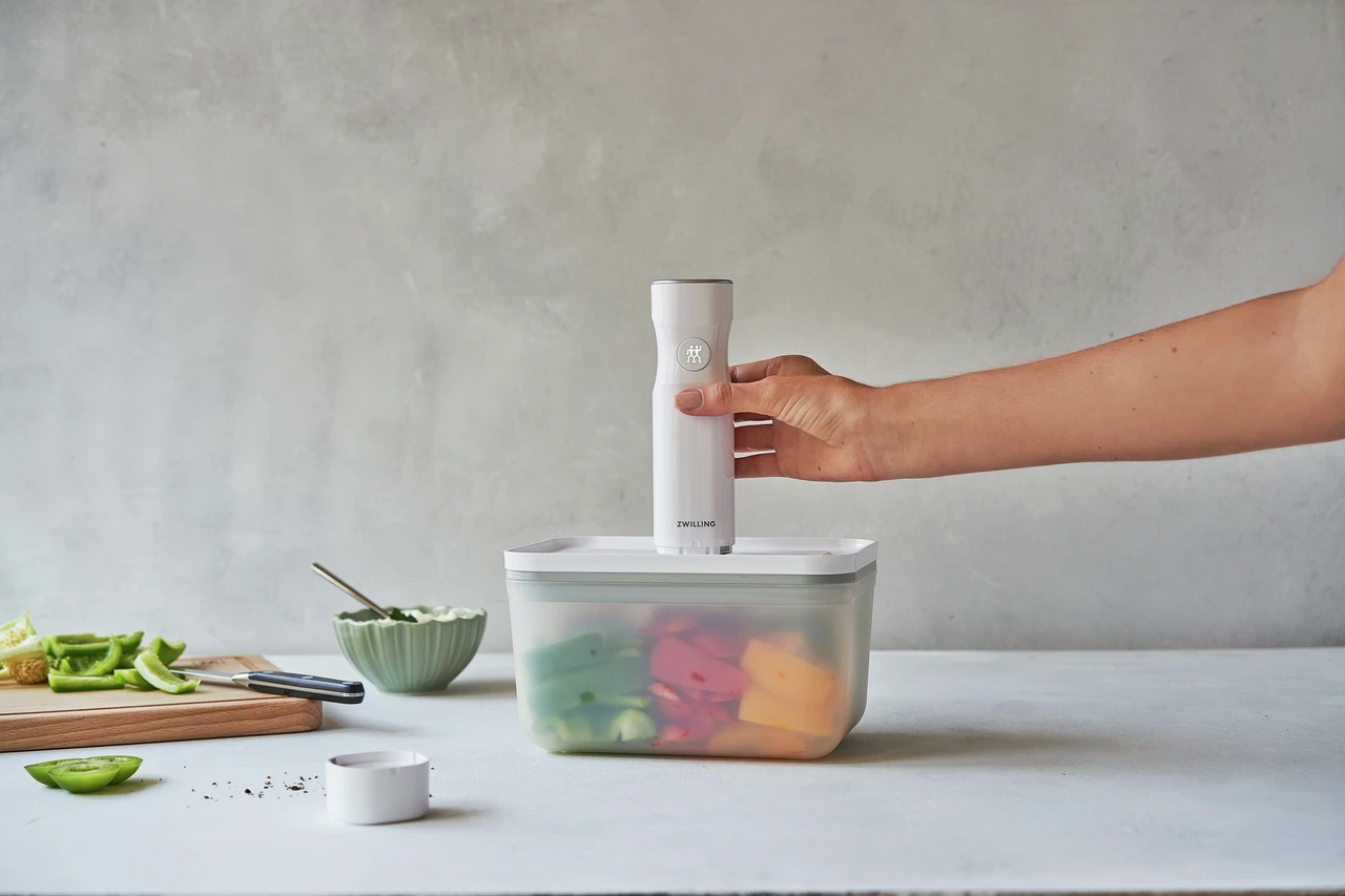 Zwilling Fresh & Save Bakje Plastic, 14x21 Cm / 2 L 2 Zwilling Fresh & Save Bakje Plastic, 14x21 Cm / 2 L - Afbeelding 2